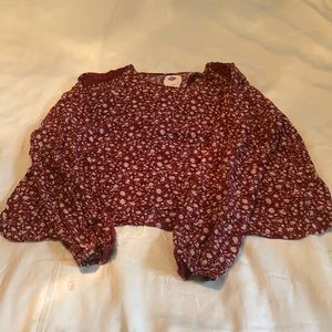 3/$30. NWOT. Sadie Robertson flowered crop top.